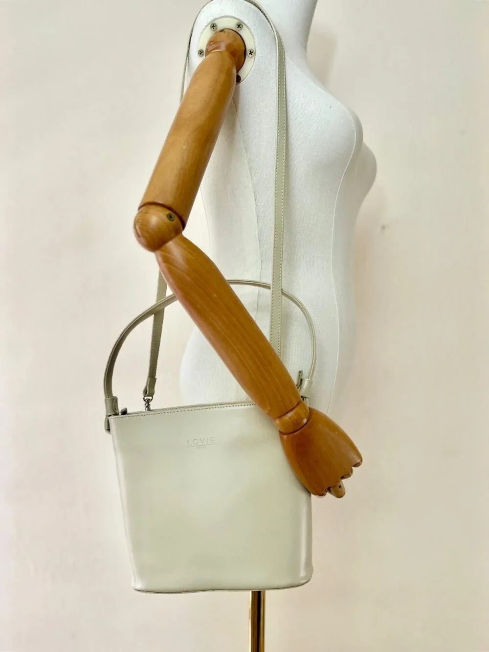 LOVIE Paris Faux Leather Cream Lady Like Top Handle Structured Bucket Crossbody